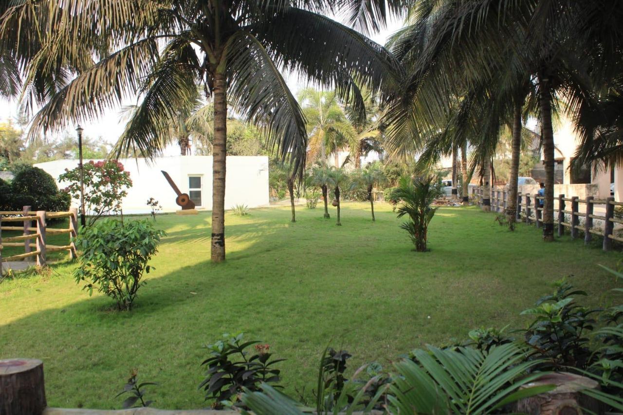 Wekare Sea Sight Service Apartments Puri Exterior foto