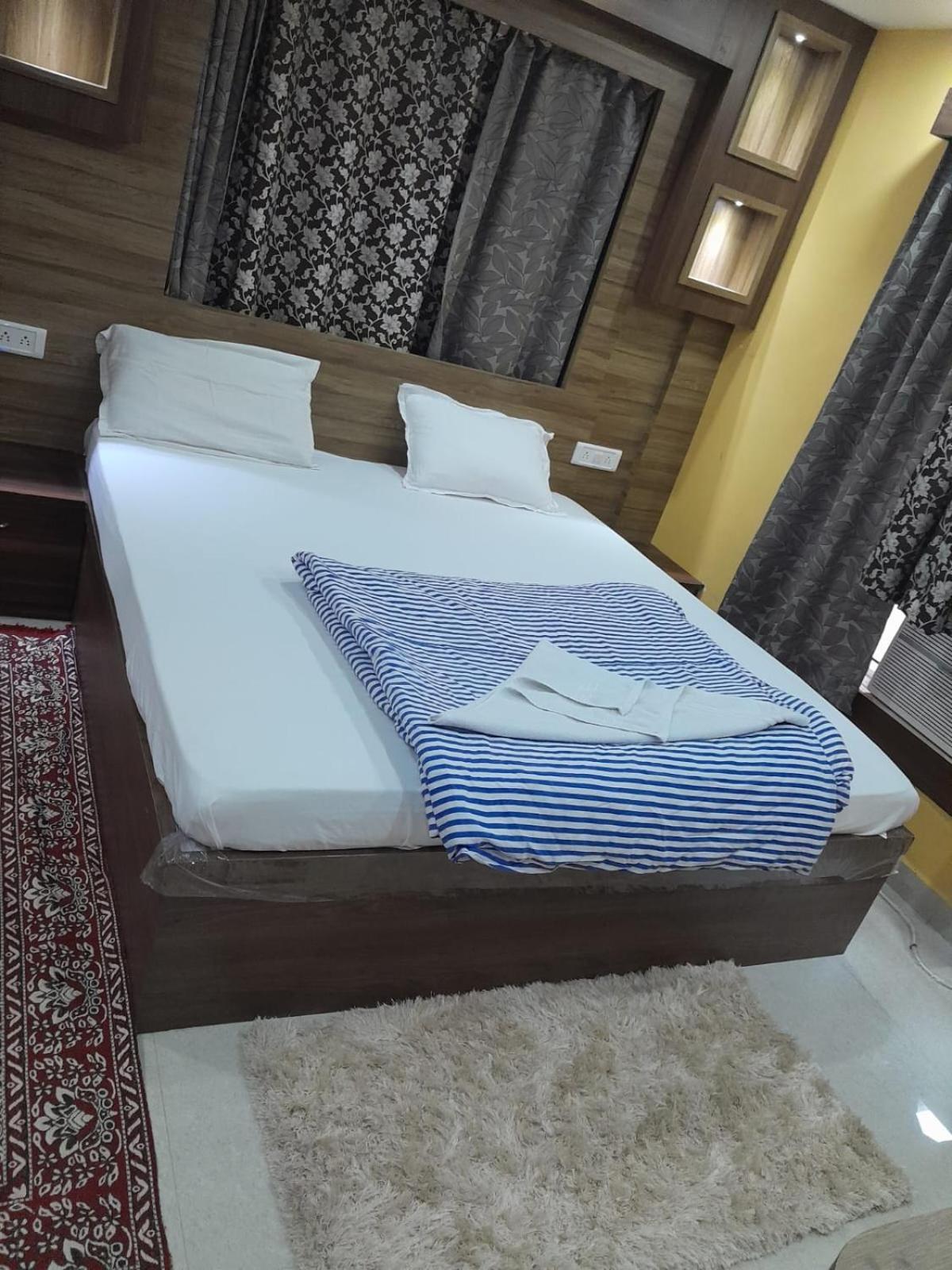 Wekare Sea Sight Service Apartments Puri Exterior foto